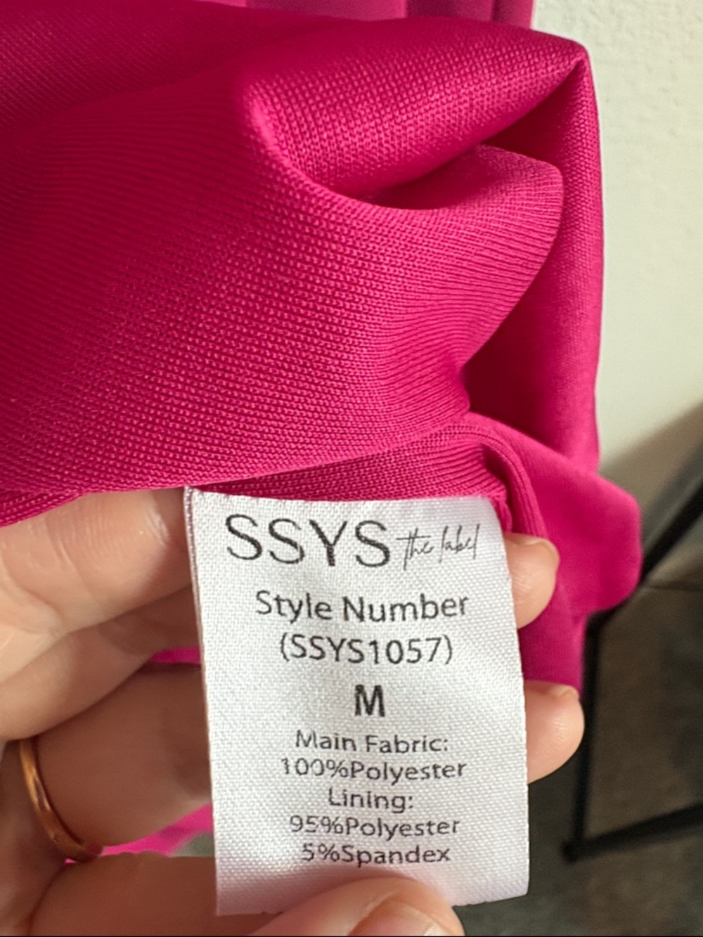 SSYS the label Magenta Tiered V-Neck 3/4 Sleeve Dress Ruffle Shoulders M - Picture 3 of 6